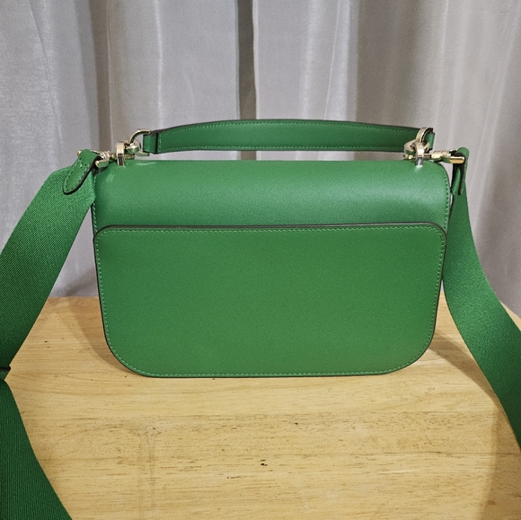 Kate Spade - Picture 2 of 5